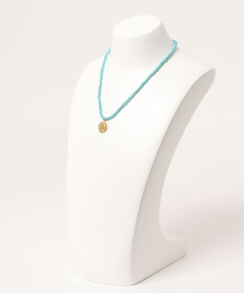 ADAM ET ROPE'(アダムエロペ)の「【LES BIJOUX】カラービーズコインネックレス(ネックレス・レディース・ターコイズブルー・FREE)」の4枚目の写真