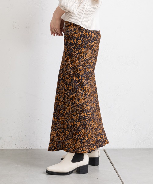 prose verse(プロズヴェール)の「レトロフラワーマーメイドスカート(スカート・レディース・ネイビー/レッド・MEDIUM)」の7枚目の写真