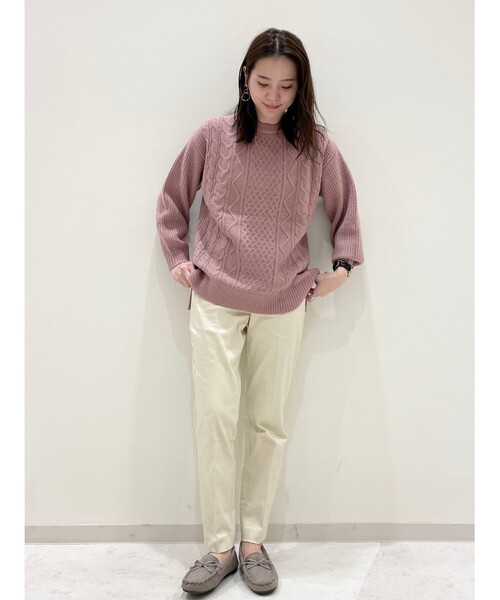 SHOO・LA・RUE（シューラルー）の「◆６色展開！洗濯機で洗えるざっくりもちもちケーブルニット（ニット/セーター・レディース・ライトブルー/サンドベージュ/ダークウッド/レモンイエロー/ピンク系/アイボリー・03/02/04）」の8枚目の写真