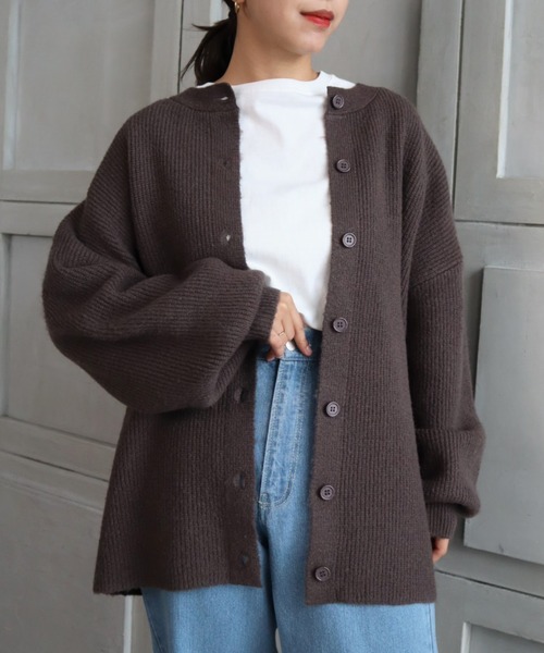 moment+（モーメントプラス）の「7G モヘヤタッチクルーネックもちもちルーズカーデ（カーディガン/ボレロ・レディース・チャコールグレー/ブラック/ダークグリーン/ブルー/アイボリー/ボルドー/グレイッシュベージュ/イエロー×グリーン・FREE）」の4枚目の写真