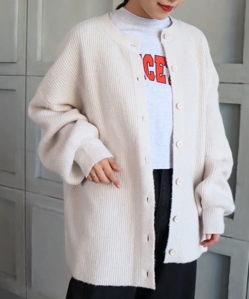 moment+（モーメントプラス）の「7G モヘヤタッチクルーネックもちもちルーズカーデ（カーディガン/ボレロ・レディース・チャコールグレー/ブラック/ダークグリーン/ブルー/アイボリー/ボルドー/グレイッシュベージュ/イエロー×グリーン・FREE）」の19枚目の写真