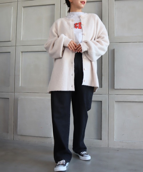 moment+（モーメントプラス）の「7G モヘヤタッチクルーネックもちもちルーズカーデ（カーディガン/ボレロ・レディース・チャコールグレー/ブラック/ダークグリーン/ブルー/アイボリー/ボルドー/グレイッシュベージュ/イエロー×グリーン・FREE）」の21枚目の写真