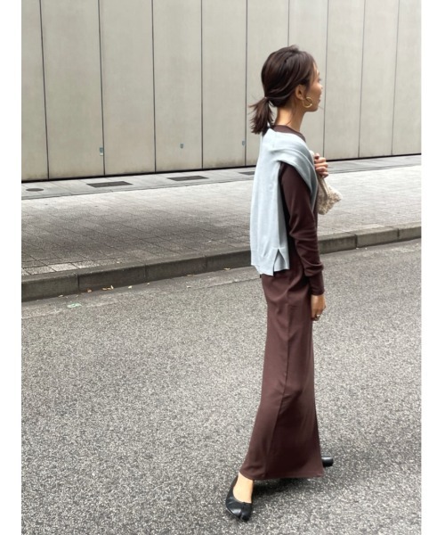 ulu（ウル）の「Rib tight long dress（ワンピース・レディース・ブラウン・FREE）」の12枚目の写真