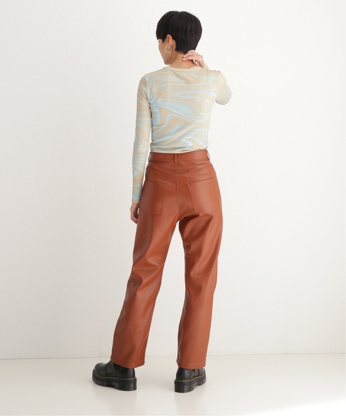 Paloma Wool（パロマウール）の「【PALOMA WOOL/パロマ ウール】APONWAO（Tシャツ/カットソー・レディース・キャメル・SMALL）」の3枚目の写真