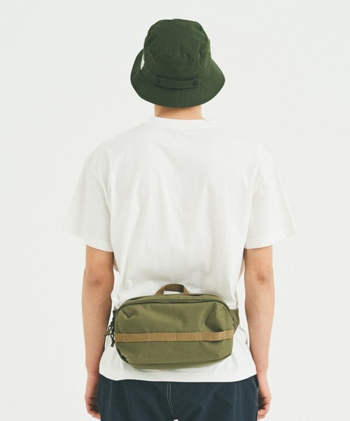 karrimor(カリマー)の「urban light hip bag(ボディバッグ/ウエストポーチ・メンズ・ブラック/ダークネイビー/カーキ系・ONESIZE)」の11枚目の写真