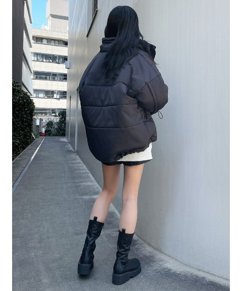 ENVYM（アンビー）の「スタンドカラーパディングＪＫ（その他アウター・レディース・アイボリー/ブラック・FREE）」の12枚目の写真