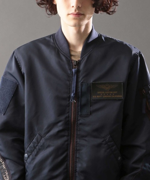 AVIREX（アヴィレックス）の「L-2 A.C.カスタム / L-2 A.C. CUSTOM / アヴィレックス / AVIREX（ミリタリージャケット・メンズ・ブラック/セージグリーン/ロイヤルブルー・MEDIUM/LARGE/X-LARGE/XX-LARGE）」の8枚目の写真