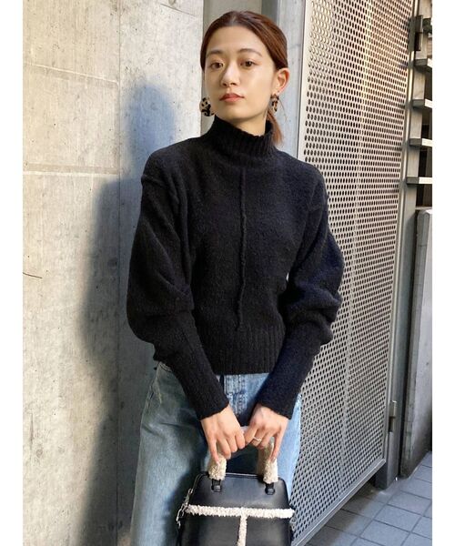 EMODA（エモダ）の「タックスリーブショートニット（ニット/セーター・レディース・ブラック/グリーン/マスタード・FREE）」の10枚目の写真