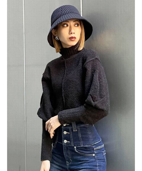 EMODA（エモダ）の「タックスリーブショートニット（ニット/セーター・レディース・ブラック/グリーン/マスタード・FREE）」の13枚目の写真