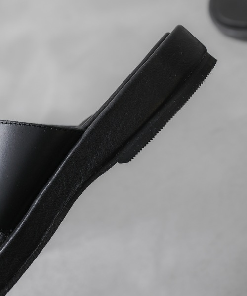 ATTACHMENT（アタッチメント）の「COW LEATHER サンダル / COW LEATHER  SANDAL（サンダル・メンズ・オフホワイト/ブラック・L/S/M）」の21枚目の写真