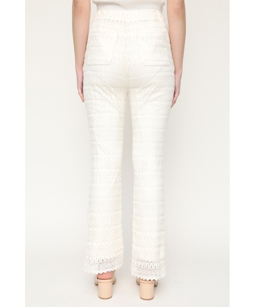 SLY(スライ)の「SCALLOP LACE FLARE PT レース フレア パンツ(スラックス・レディース・グリーン/ブラック/オフホワイト・2/1)」の8枚目の写真