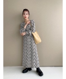jumelle（ジュメロ）の「Ｖネックフラワーワンピース（ワンピース）」