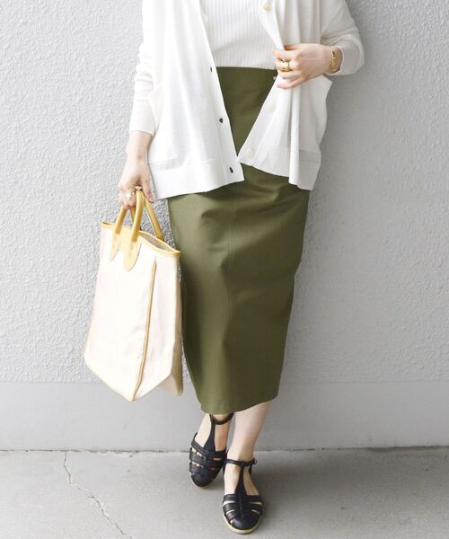 SHIPS any（シップス エニィ）の「SHIPS any:〈ウォッシャブル〉フロントボタン タイト スカート◇（スカート・レディース・カーキ/ブルー・38/36）」の16枚目の写真