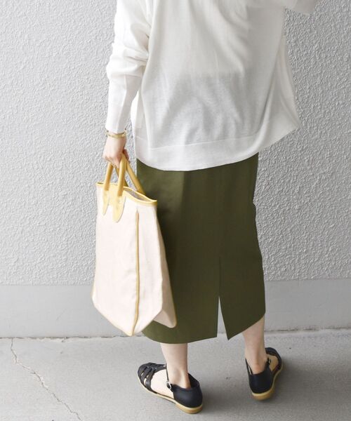 SHIPS any（シップス エニィ）の「SHIPS any:〈ウォッシャブル〉フロントボタン タイト スカート◇（スカート・レディース・カーキ/ブルー・38/36）」の17枚目の写真