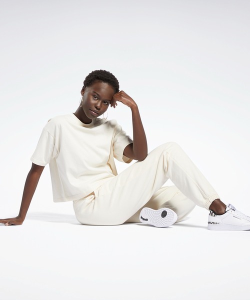 Reebok(リーボック)の「 クラシックス ノンダイ フレンチ テリー パンツ / Classics Non Dye French Terry Pants(スウェットパンツ・レディース・ナチュラル・SMALL/MEDIUM/LARGE/X-LARGE)」の5枚目の写真