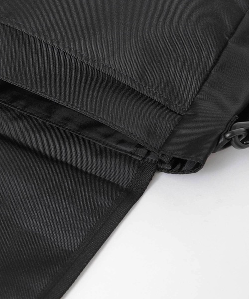 URBAN RESEARCH DOORS（アーバンリサーチドアーズ）の「CORDURA Shoulder Bag（ショルダーバッグ・メンズ・グレー/ベージュ/ブラック・ONE）」の11枚目の写真