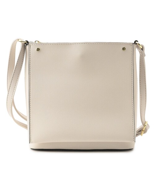 DRESKIP(ドレスキップ)の「◆一枚革風あおりショルダーバッグ(ショルダーバッグ・レディース・ブラック/ベージュ/アイボリー・00)」の2枚目の写真