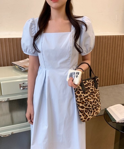 Opinion korean town（オピニオン コリアン タウン）の「YUGA バックオープン　パフスリーブフレアワンピース（ワンピース・レディース・ホワイト/ライトブルー/オレンジ/ライトイエロー/ブラック・FREE）」の19枚目の写真