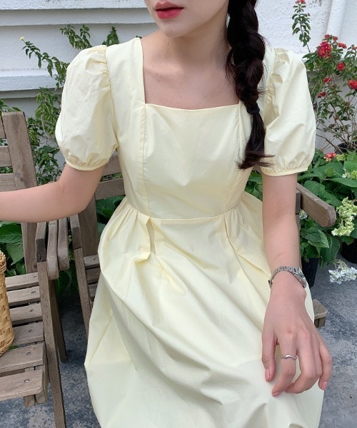 Opinion korean town（オピニオン コリアン タウン）の「YUGA バックオープン　パフスリーブフレアワンピース（ワンピース・レディース・ホワイト/ライトブルー/オレンジ/ライトイエロー/ブラック・FREE）」の20枚目の写真