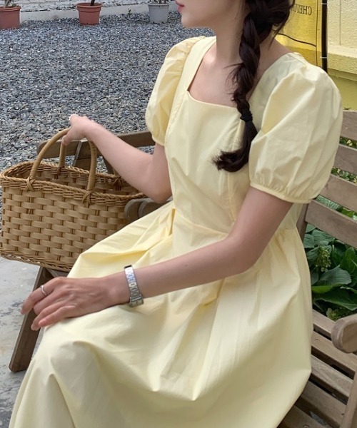 Opinion korean town（オピニオン コリアン タウン）の「YUGA バックオープン　パフスリーブフレアワンピース（ワンピース・レディース・ホワイト/ライトブルー/オレンジ/ライトイエロー/ブラック・FREE）」の21枚目の写真