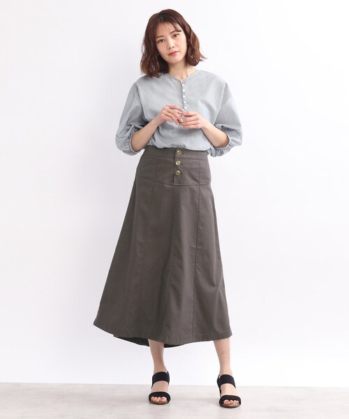 SHOO・LA・RUE（シューラルー）の「◆前ボタン切り替えAラインスカート（スカート・レディース・チャコールグレー/グリーン/ピンク系・02/03/04）」の5枚目の写真