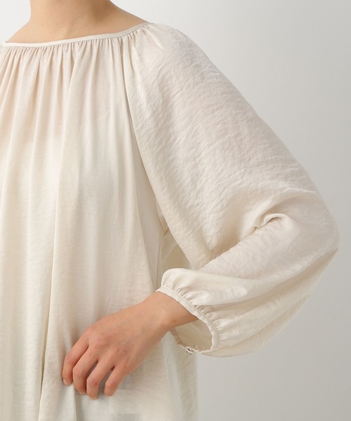 LEPSIM（レプシィム）の「2WAYギャザーブラウス　273844（シャツ/ブラウス・レディース・カーキ/ライトピンク/オフホワイト/ネイビー・FREE）」の6枚目の写真