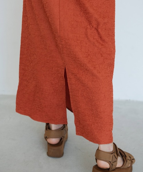 Crisp（クリスプ）の「クリンクルキャミワンピース（ワンピース・レディース・オレンジ/グリーン/アイボリー・FREE）」の12枚目の写真