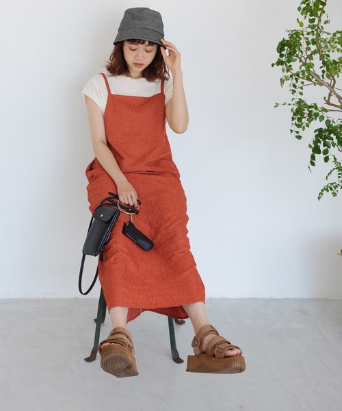 Crisp（クリスプ）の「クリンクルキャミワンピース（ワンピース・レディース・オレンジ/グリーン/アイボリー・FREE）」の13枚目の写真