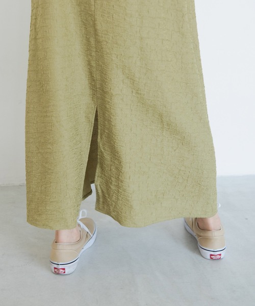 Crisp（クリスプ）の「クリンクルキャミワンピース（ワンピース・レディース・オレンジ/グリーン/アイボリー・FREE）」の22枚目の写真