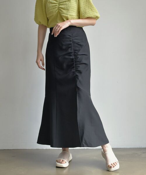 RETRO GIRL(レトロガール)の「ギャザーマーメイドSK(スカート・レディース・ライトグレー/ブラック/オレンジ・FREE)」の1枚目の写真