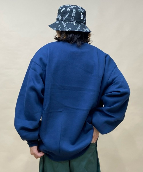 Champion（チャンピオン）の「CHAMPION/チャンピオン オーバーサイズ カレッジロゴ クルーネックスウェット/裏起毛トレーナー アメカジ ロゴプリントトレーナー/セットアップ対応 C3-W027（スウェット・メンズ・ブラック/ネイビー/グレー・M/L/XL）」の20枚目の写真