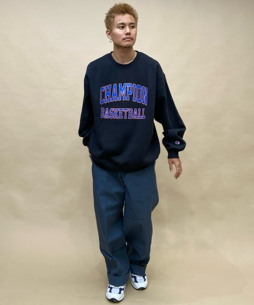Champion（チャンピオン）の「CHAMPION/チャンピオン オーバーサイズ カレッジロゴ クルーネックスウェット/裏起毛トレーナー アメカジ ロゴプリントトレーナー/セットアップ対応 C3-W027（スウェット・メンズ・ブラック/ネイビー/グレー・M/L/XL）」の13枚目の写真