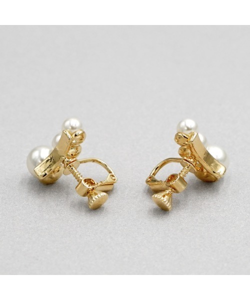 flower（フラワー）の「フローパールイヤリング（イヤリング・レディース・ゴールド・FREE）」の11枚目の写真