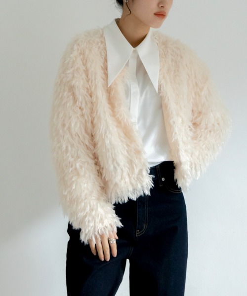 VACANCY（ヴァカンシー）の「カットフリンジカーディガン（カーディガン/ボレロ・レディース・ブラック/アイボリー/ブルー・FREE）」の4枚目の写真