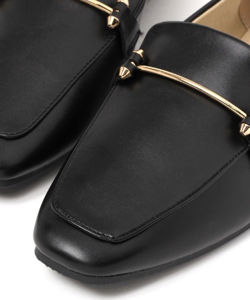 LAKOLE（ラコレ）の「ビットギャザーローファー / 352610（ローファー・レディース・ブラック/ブラウン/アイボリー・MEDIUM/LARGE/SMALL）」の8枚目の写真