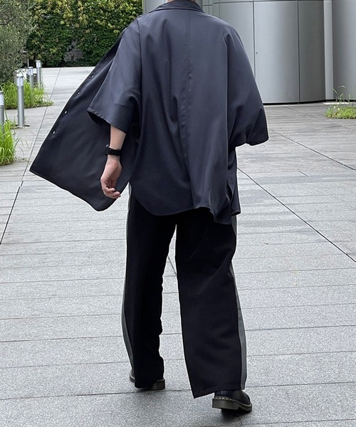 kutir(クティール)の「サイドライントラックスラックス(その他パンツ・メンズ・ブラック/グレー/カーキ・SMALL/MEDIUM/LARGE)」の4枚目の写真