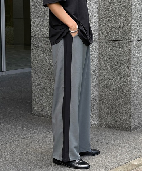 kutir(クティール)の「サイドライントラックスラックス(その他パンツ・メンズ・ブラック/グレー/カーキ・SMALL/MEDIUM/LARGE)」の13枚目の写真