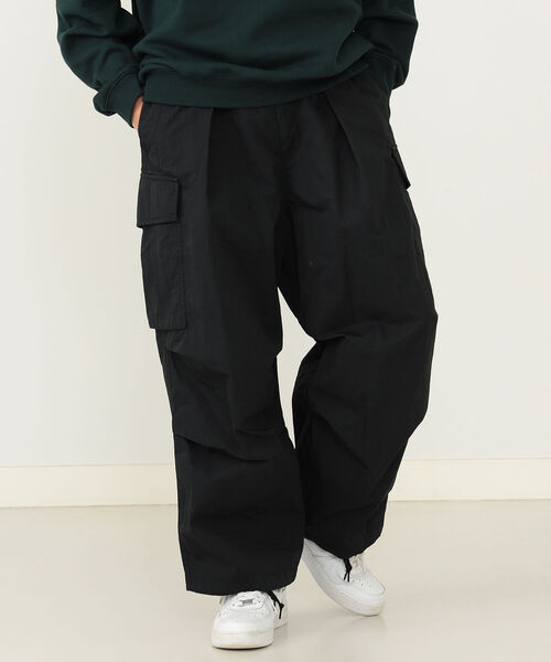 BEAMS HEART(ビームスハート)の「BEAMS HEART / バルーン カーゴ パンツ(カーゴパンツ・メンズ・ブラック/オリーブ・SMALL/MEDIUM/LARGE)」の4枚目の写真