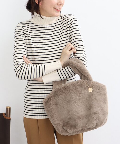 SHOO・LA・RUE（シューラルー）の「◆フェイクファートート（トートバッグ・レディース・ブラウン系1/ダークグレー/サンドベージュ/ライトグリーン/アイボリー/グレー・00）」の5枚目の写真