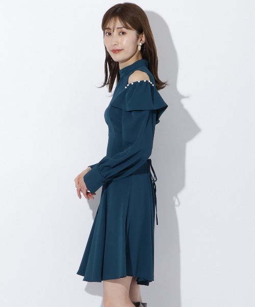 ★AndCoutureパール肩開きミニワンピース 38 新品 タグ付き 2way AND COUTURE（アンドクチュール）の「パール肩開きミニ