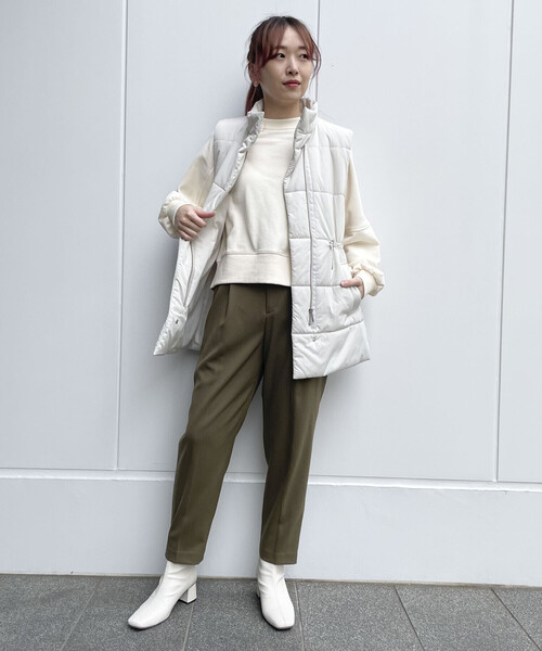 COMME CA ISM(コムサイズム)の「裏毛 トレーナー(スウェット・レディース・イエロー×グリーン/ベージュ/アイボリー/ブラック・MEDIUM/LARGE)」の6枚目の写真