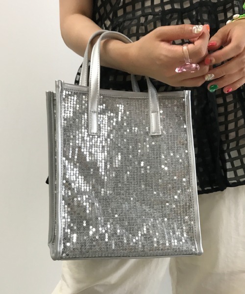 Casselini（キャセリーニ）の「Casselini(キャセリーニ)スパンコールボックストート（ハンドバッグ・レディース・ホワイト/ブラック/シルバー・FREE）」の19枚目の写真