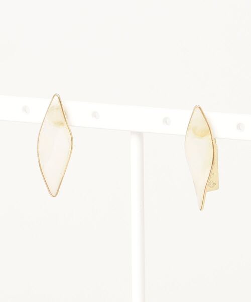 The Rule(ザルール)の「The Rule ザルール : Leaf 2way pierced earring 2連リーフ ピアス(ピアス(両耳用)・レディース・クリア/オフホワイト/グレー/ブラウン・FREE)」の12枚目の写真