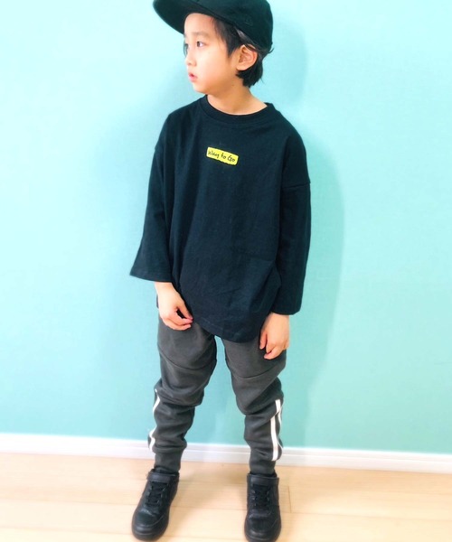 THE CASUAL（カジュアル）の「切り替え裾リブパンツ（スウェットパンツ・キッズ・ダークグリーン/杢グレー/ブラック/ネイビー/ベージュ/チャコール・110cm/120cm/130cm/140cm/150cm/160cm）」の16枚目の写真