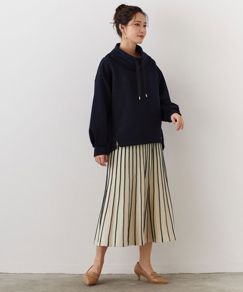NICOLE white（ニコルホワイト）の「配色ラインニットプリーツスカート（スカート・レディース・ネイビー/オフホワイト/サックスブルー・FREE）」の17枚目の写真