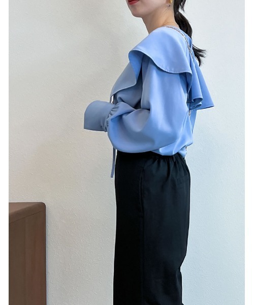 Re:EDIT（リエディ）の「キーネックデザインビッグカラーブラウス（シャツ/ブラウス・レディース・イエロー/ブルー/ホワイト/ブラック・LARGE/MEDIUM）」の19枚目の写真