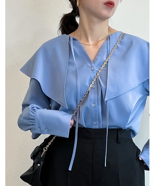 Re:EDIT（リエディ）の「キーネックデザインビッグカラーブラウス（シャツ/ブラウス・レディース・イエロー/ブルー/ホワイト/ブラック・LARGE/MEDIUM）」の18枚目の写真