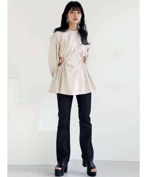 MURUA(ムルーア)の「サイドオープンブラウス(シャツ/ブラウス・レディース・ブラック/ベージュ・FREE)」の19枚目の写真