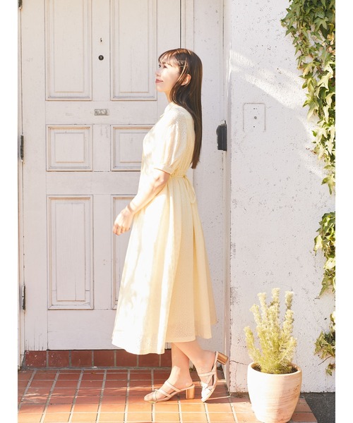 Areeam（アリーム）の「コットンレースパフスリーブワンピース
