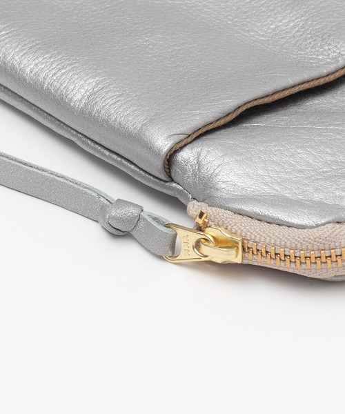 Ampersand(アンパサンド)の「Ampersand / アンパサンド ソフトレザー スマホポシェット フォンポーチ soft leather phone pochette AP21 A12 APS(ショルダーバッグ・レディース・ブラック/シルバー/ゴールド・FREE)」の18枚目の写真